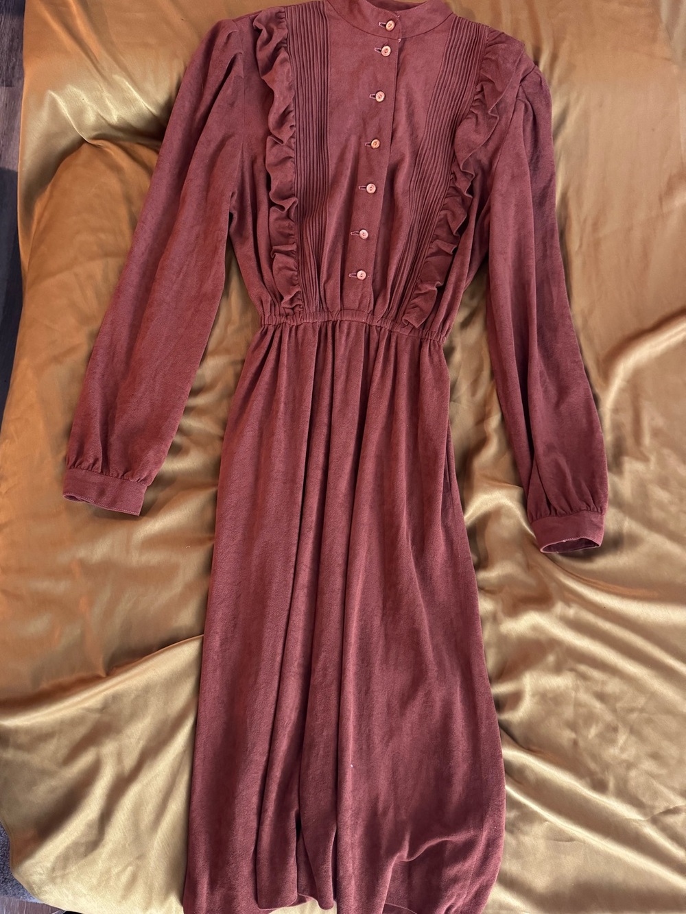 Vintage Ruffled Long-Sleeve Midi Dress in Rust